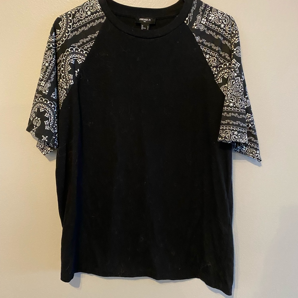 Forever 21 L Bandana Sleeve Shirt